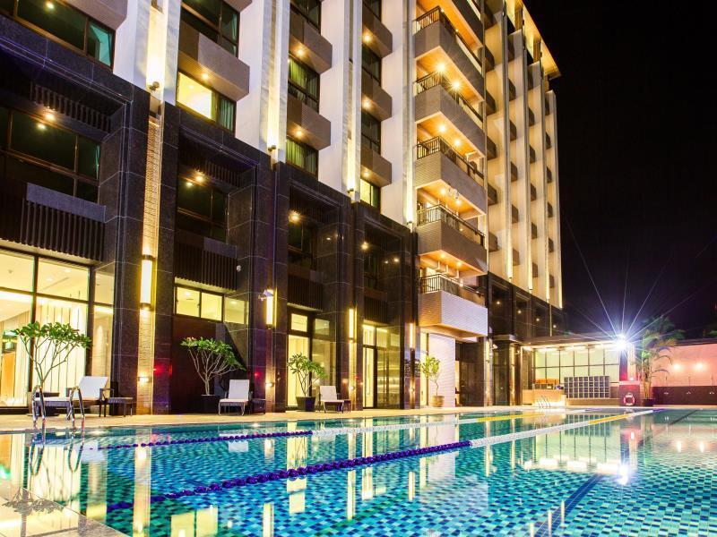 F Hotel-Zhiben T'ai-tung Exterior foto